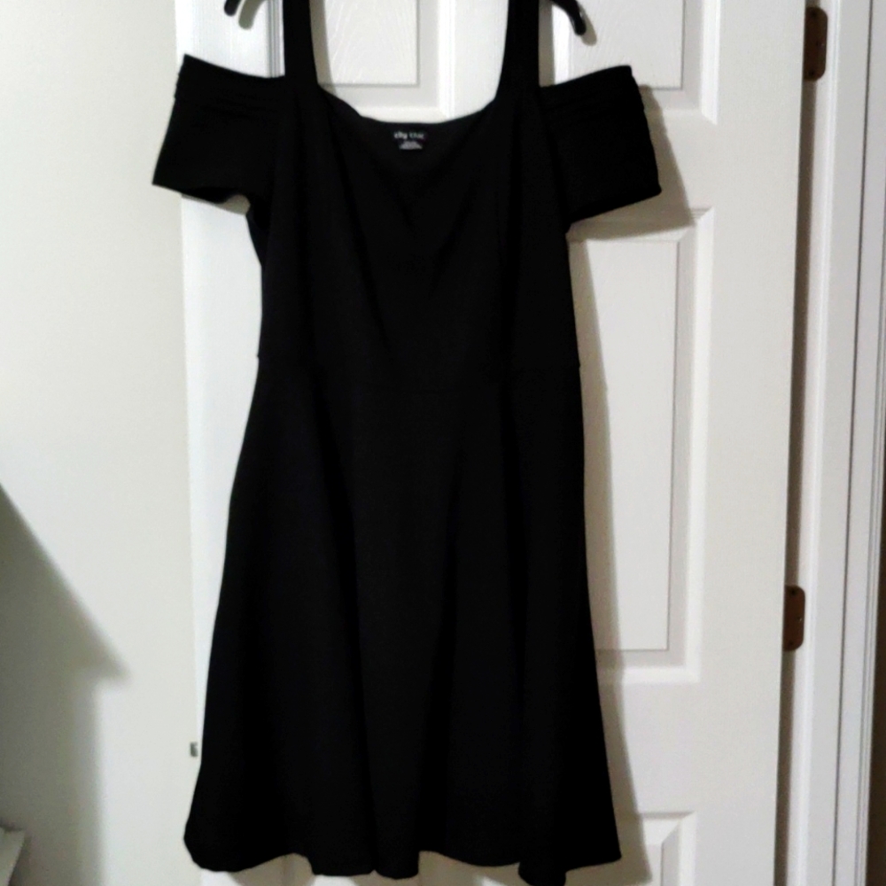 Retro Vibe Black Dress